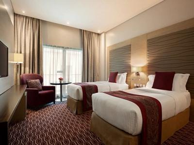 Hotel Ramada By Wyndham Centre Manama