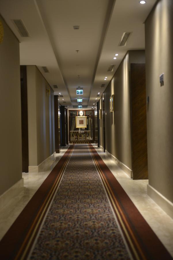Ramada By Wyndham Centre